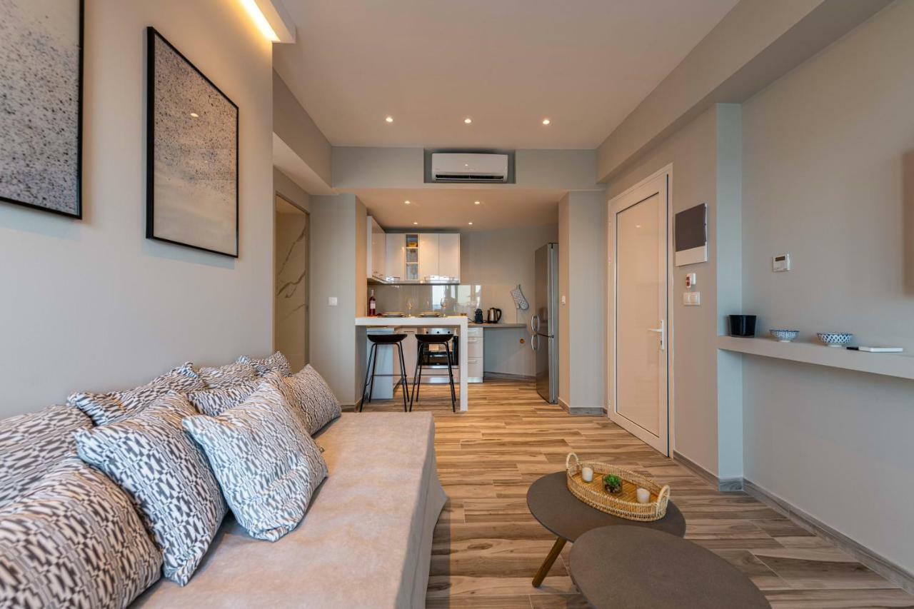 Valtes Luxurious Apartments Mpoukaris Eksteriør bilde