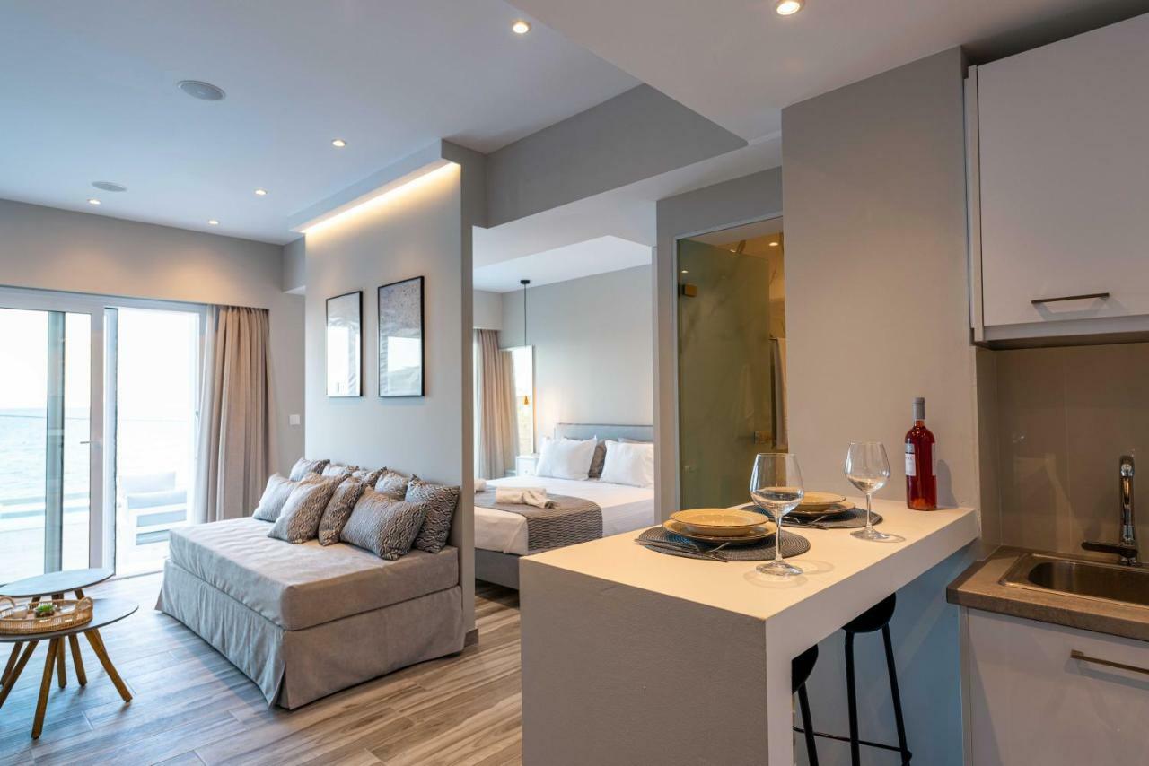 Valtes Luxurious Apartments Mpoukaris Eksteriør bilde
